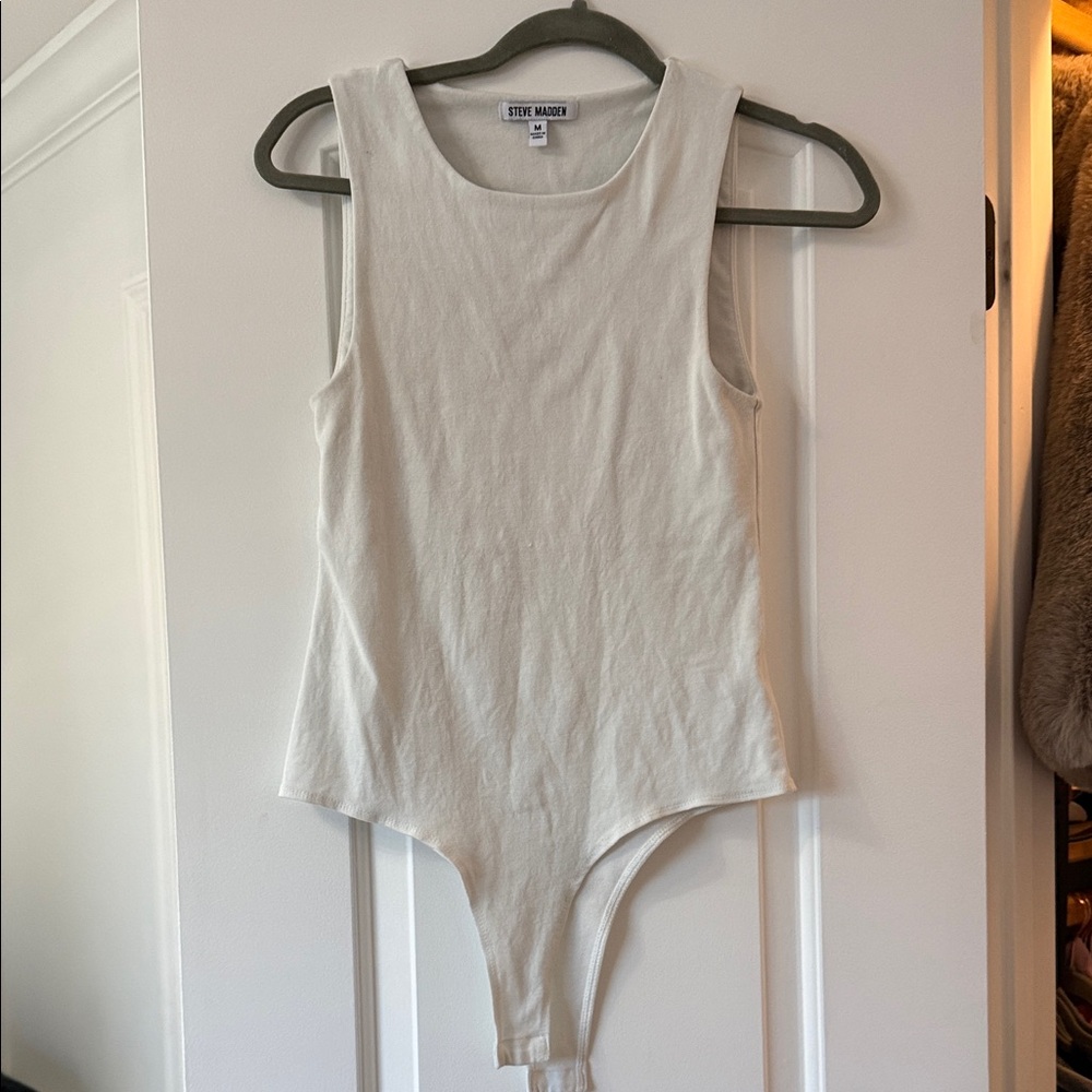 Steve Madden Off-White Sleeveless Bodysuit